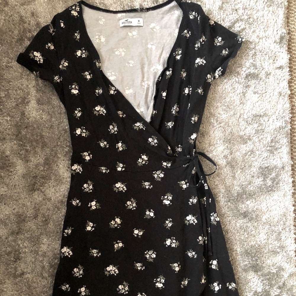 Short sleeve floral dress